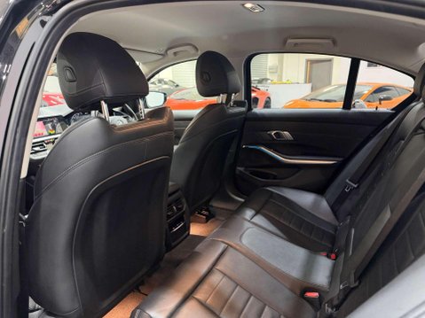 BMW 3 Series 2.0 330e 12kWh Sport Pro Saloon 4dr Petrol Plug-in Hybrid Auto Euro 6 (s/s) 37