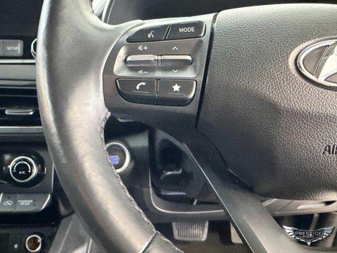 Hyundai KONA 1.6 h-GDi Premium DCT Euro 6 (s/s) 5dr 57