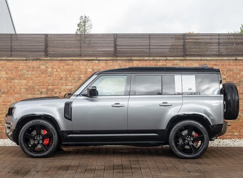 Land Rover Defender 110 X P400 2