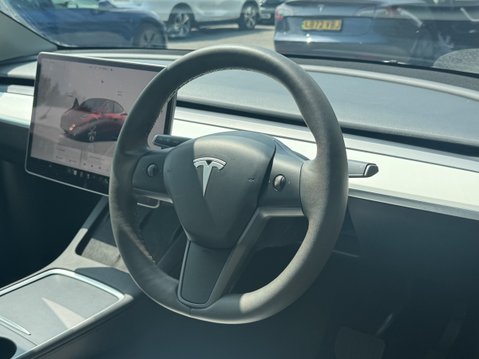 Tesla Model Y (Dual Motor) Long Range SUV 5dr Electric Auto 4WDE (384 bhp) 11