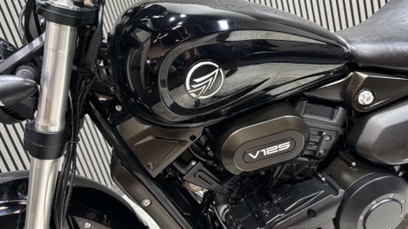 Keeway RKV 2023 ONLY 2K 1 OWNER V TWIN CRUISER BIKE 125CC LEARNER 36