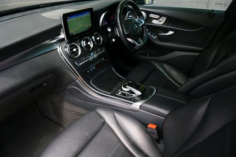 Mercedes-Benz GLC 2.1 GLC 250 D 4Matic AMG Line Premium+ Auto 4WD 5dr 5
