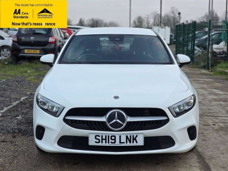 Mercedes-Benz A Class 1.5 A180d Sport (Executive) Hatchback 5dr Diesel 7G-DCT Euro 6 (s/s) (116 p 2