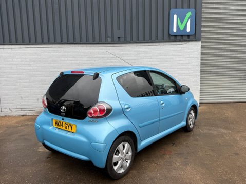 Toyota Aygo 1.0 VVT-i Move Euro 5 5dr 9