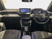 Peugeot e-2008 50kWh Allure SUV 5dr Electric Auto (11kW Charger) (136 ps) Air Con - Alloys 17