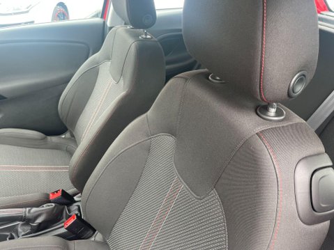 Vauxhall Corsa 1.4i ecoFLEX SRi Euro 6 3dr 33
