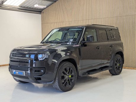 Land Rover Defender 3.0 Defender XS Edition MHEV Auto 4WD 5dr 9