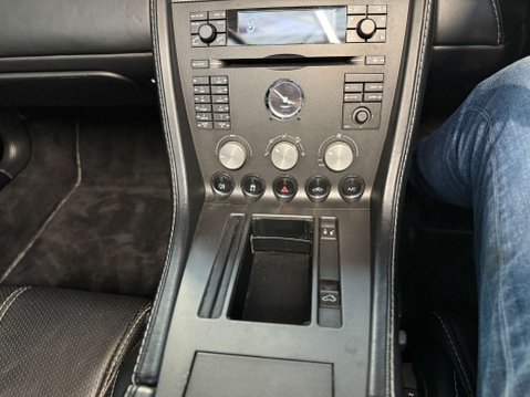 Aston Martin Vantage 4.3 Vantage V8 Auto 2dr ROADSTER 93