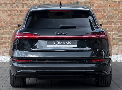 Audi E-Tron 55 Quattro Launch Edition 5