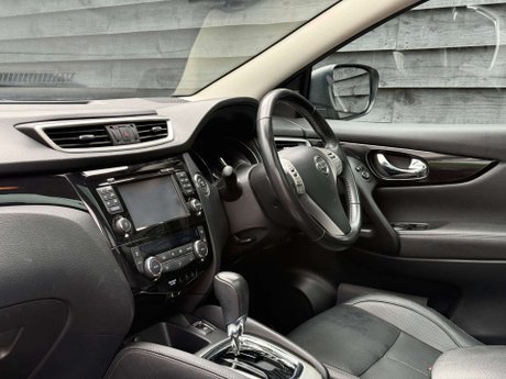Nissan Qashqai 1.6 Qashqai Tekna dCi CVT 5dr 29