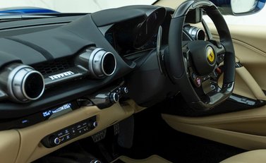 Ferrari 812 Superfast 14