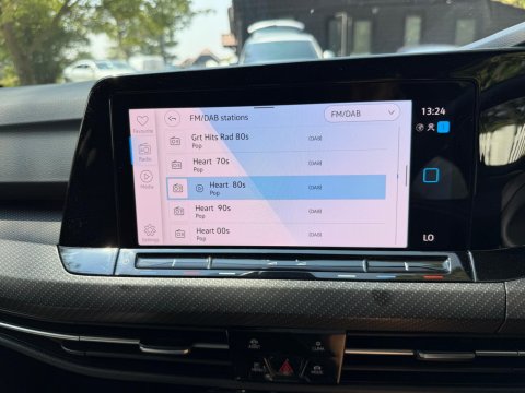 Volkswagen Golf R-LINE ETSI DSG 52