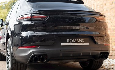 Porsche Cayenne Coupé 26