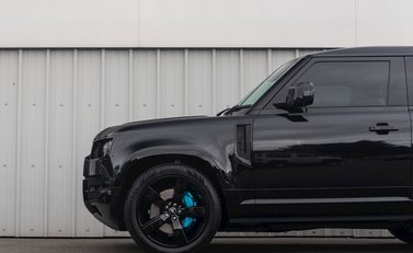 Land Rover Defender V8 24