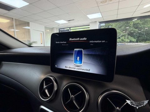 Mercedes-Benz GLA 1.6 GLA180 Urban Edition 7G-DCT Euro 6 (s/s) 5dr 34