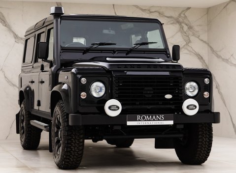 Land Rover Defender 110 XS 6