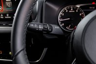 Nissan Qashqai DIG-T N-CONNECTA MHEV 16