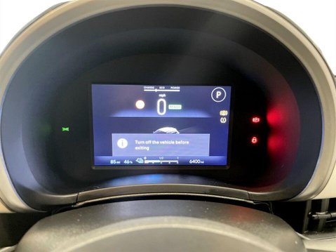 Fiat 600e 54kWh La Prima SUV 5dr Electric Auto (156 ps) Sat Nav 14