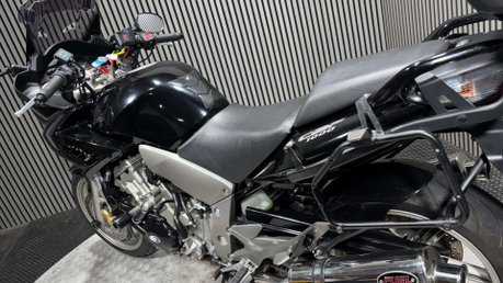 Honda CB 2010 ONLY 30K FUEL EXHAUSTS FULL LUGGAGE 1000CC TOURER 27