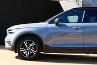Volvo XC40 1.5 XC40 R-Design T3 Auto 5dr 10