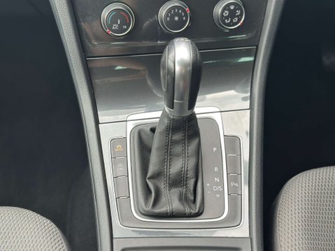Volkswagen Golf 1.6 Golf Match TDI Semi-Auto 5dr 21