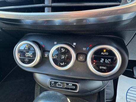 Fiat 500X 1.4 MultiAir Cross Plus DDCT Euro 6 (s/s) 5dr 27