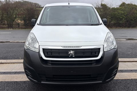 Peugeot Partner 850 S L1 1.6 Hdi 92ps Panel Van - Air Con - Direct from MOD 11