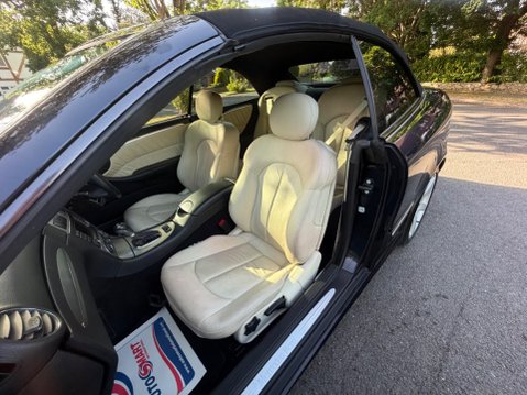 Mercedes-Benz CLK 3.0 CLK280 Sport Cabriolet 7G-Tronic 2dr 12