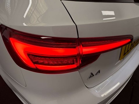 Audi A4 2.0 A4 S Line 35 TFSI Semi-Auto 5dr 57