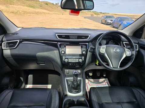 Nissan Qashqai 1.5 dCi Tekna 2WD Euro 6 (s/s) 5dr 19