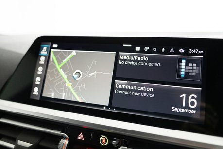 BMW 3 Series 2.0 330e 12kWh M Sport Pro Edition Saloon 4dr Petrol Plug-in Hybrid Auto xD 13