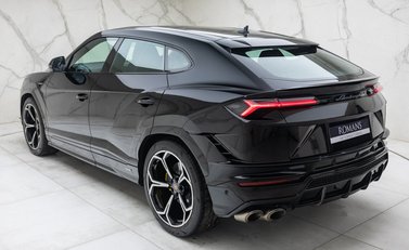Lamborghini Urus S 12