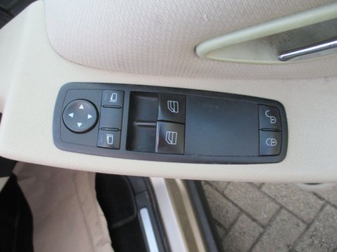 Mercedes-Benz A Class 1.5 A150 Classic SE CVT 5dr 39