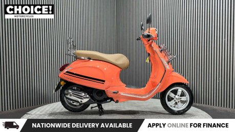 Piaggio Vespa Primavera 2018 ONLY 13K LONG MOT GREAT COLOUR SCHEME 125CC SCOOTER 1
