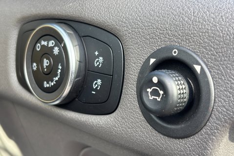 Ford Transit 470 Drw 130 ps Leader Single Cab Tipper 34