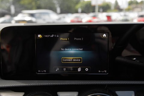 Mercedes-Benz A Class A 180 AMG LINE 28