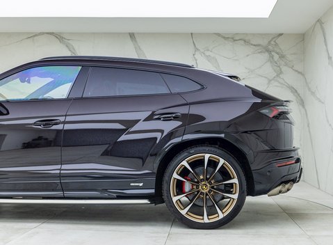 Lamborghini Urus S 40