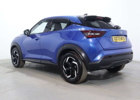 Nissan Juke 1.6 Juke N-Connecta HEV CVT 5dr 10