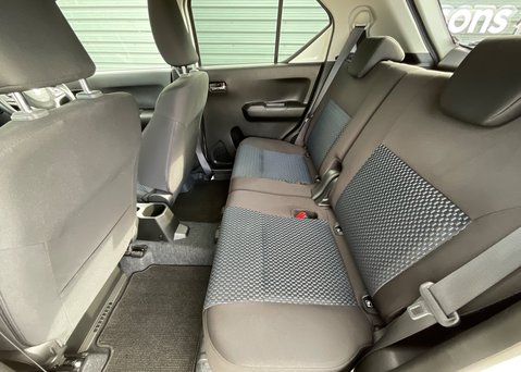Suzuki Ignis SZ5 DUALJET MHEV 11