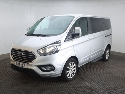 Ford Tourneo Custom Titanium 