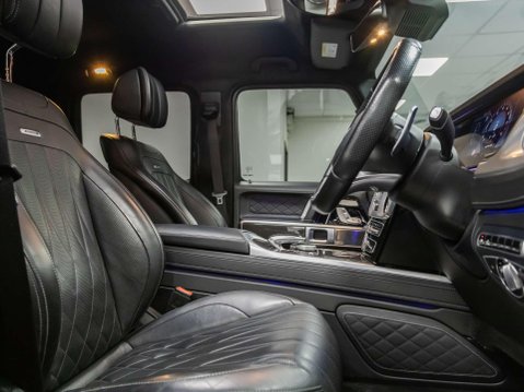 Mercedes-Benz G Class 4.0 G63 V8 BiTurbo AMG SUV 5dr Petrol SpdS+9GT 4MATIC Euro 6 (s/s) (585 ps) 54