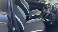 Toyota Aygo 1.0 VVT-i x-play Hatchback 5dr Petrol x-shift Euro 6 (68 ps) 6