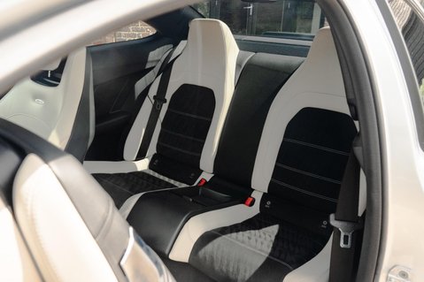 Mercedes-Benz C Class 6.3 C63 V8 AMG Edition 507 SpdS MCT Euro 5 2dr 27