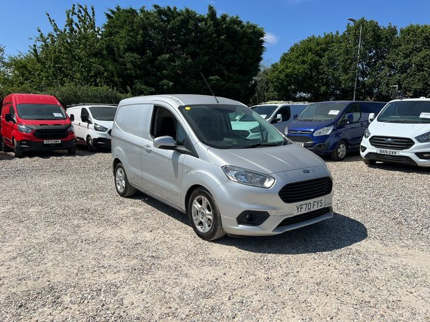 Ford Transit Courier SWB L1H1 Low Roof Limited Air Con Alloys Sensors EURO 6 NO VAT 4