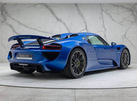 Porsche 918 Spyder 9