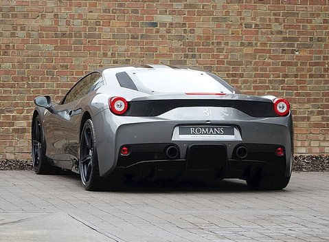 Ferrari 458 Speciale 9