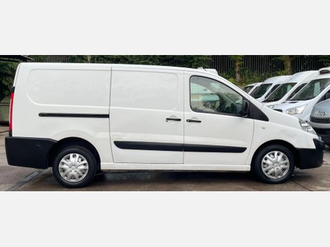 Toyota Proace 2.0 1200 HDi Panel Van 5dr Diesel Manual FWD L2 H1 (168 g/km, 128 bhp) 8