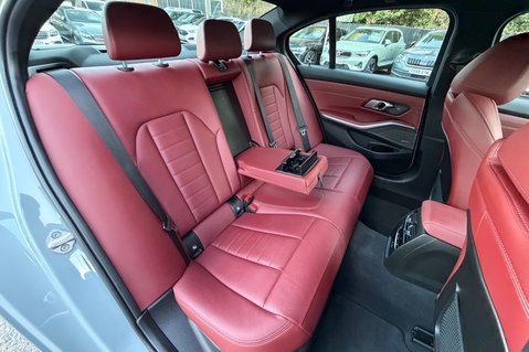 BMW 3 Series 330E M SPORT PHEV -TACORA RED LEATHER -COMF/VIS PACKS -HARMAN KARDON -VATQ 33