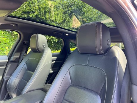 Jaguar F-Pace 2.0 D180 R-Sport Auto AWD Euro 6 (s/s) 5dr 11