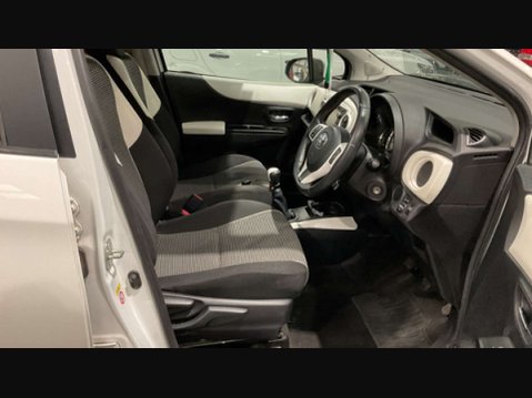 Toyota Yaris 1.3 Yaris Trend VVT-i 5dr 16